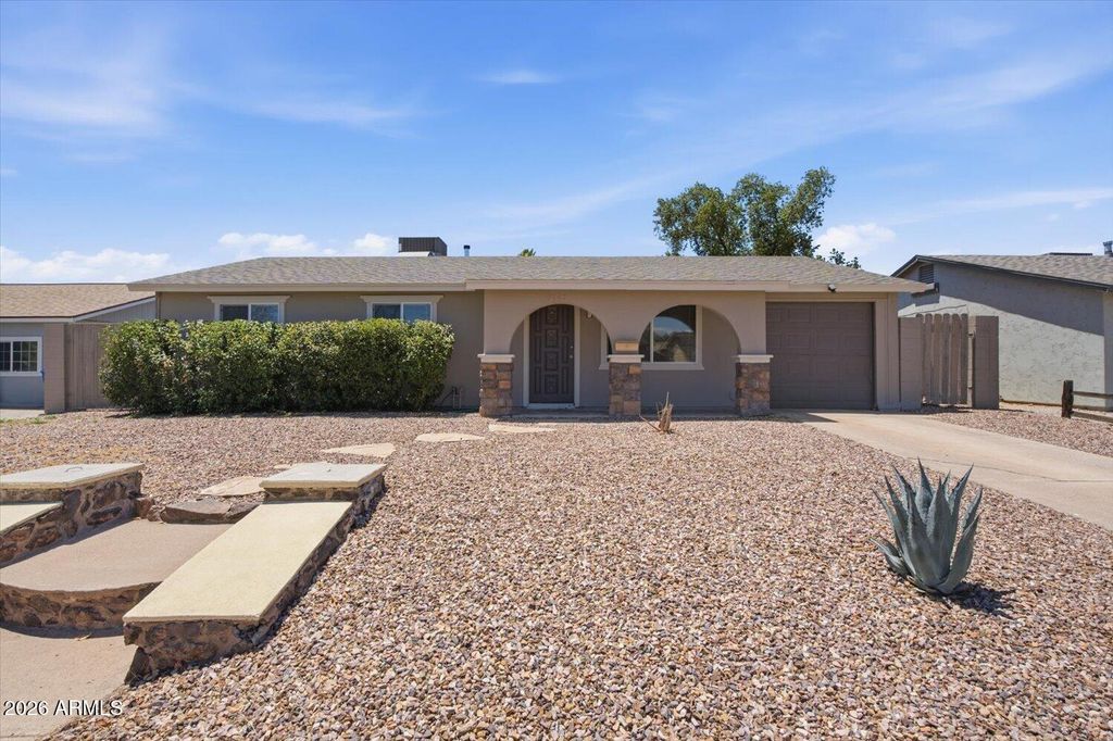 3941 E EMILE ZOLA Avenue, Phoenix, AZ 85032