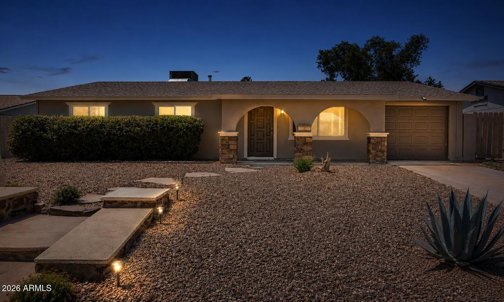 3941 E EMILE ZOLA Avenue, Phoenix, AZ 85032 — photo 2