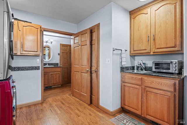 1930 Laytonville Dos Rios Rd, Laytonville, CA 95454