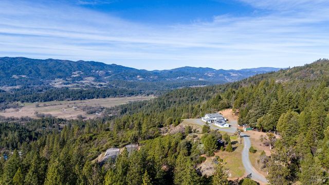 1930 Laytonville Dos Rios Rd, Laytonville, CA 95454