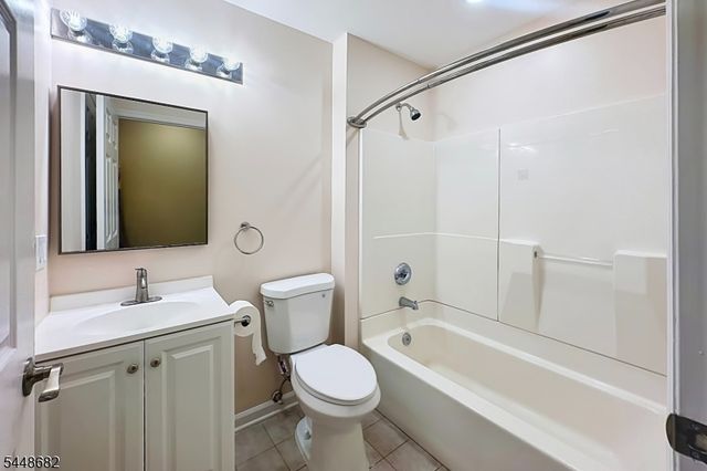 30 Bourne Ci, Hardyston Twp., NJ 07419
