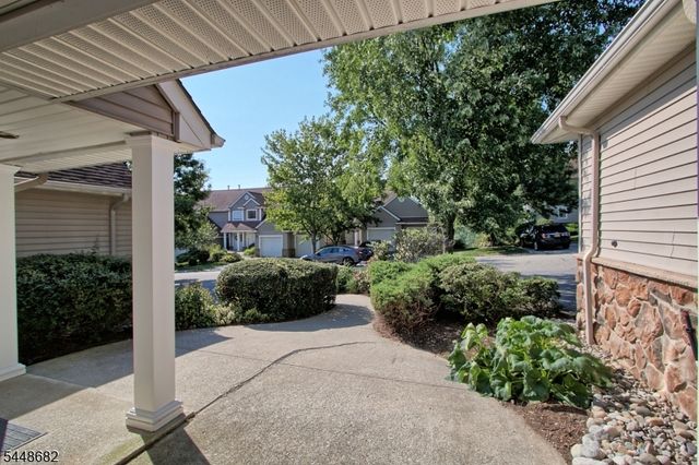 30 Bourne Ci, Hardyston Twp., NJ 07419