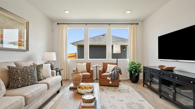 300 PUERTO PLATA Ave, Bastrop, TX 78602