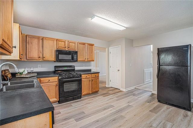 1492 Saint George Place, Conyers, GA 30012