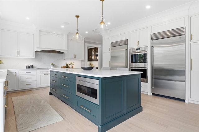21 Balfour Street, Lexington, MA 02421