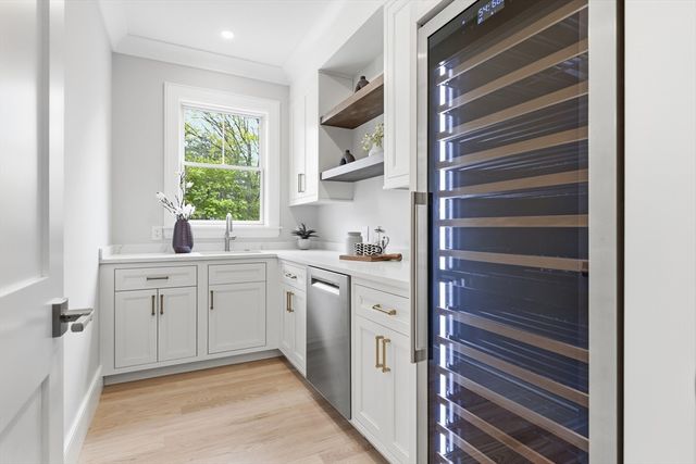 21 Balfour Street, Lexington, MA 02421