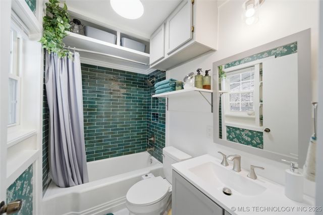 1026 Valley Drive, Sand Springs, OK 74063