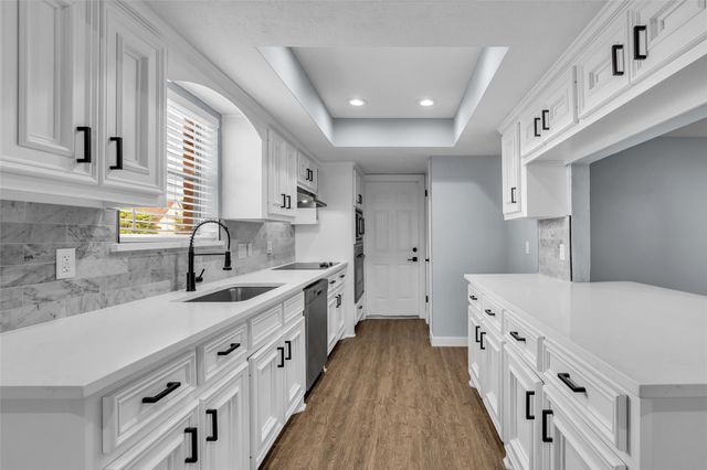 11114 Sageknight Drive, Houston, TX 77089