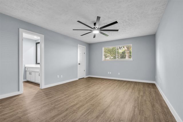 11114 Sageknight Drive, Houston, TX 77089