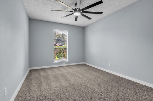 11114 Sageknight Drive, Houston, TX 77089