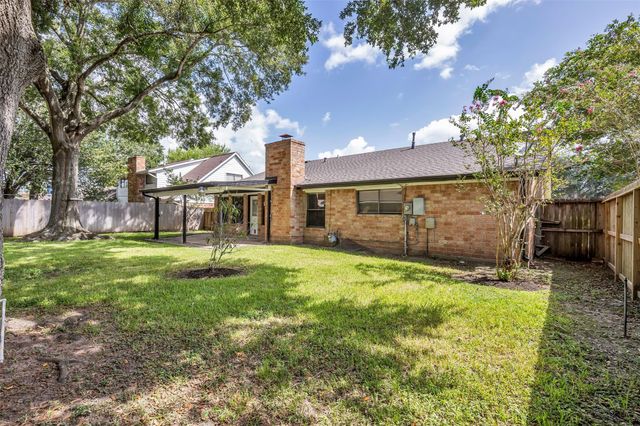 11114 Sageknight Drive, Houston, TX 77089