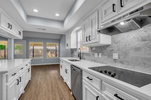 11114 Sageknight Drive, Houston, TX 77089