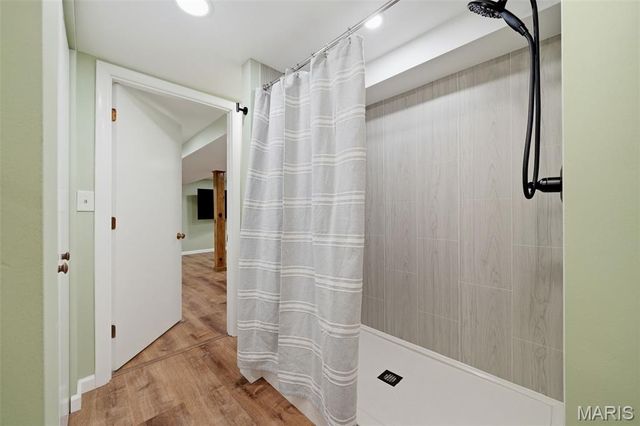 250 Turf Court, Webster Groves, MO 63119