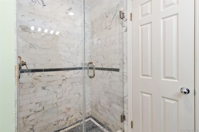 341 Furnace Dock Road 1, Cortlandt Manor, NY 10567