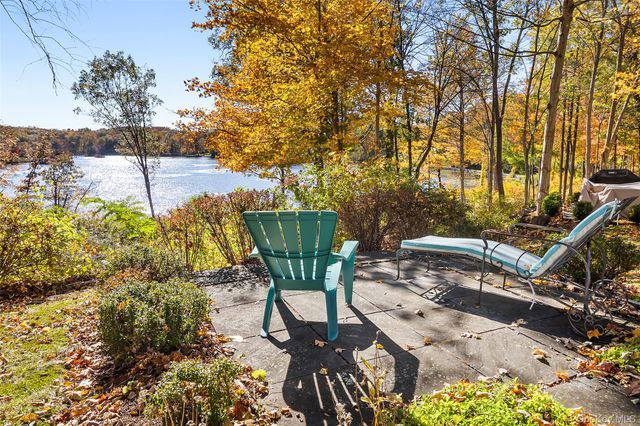 341 Furnace Dock Road 1, Cortlandt Manor, NY 10567