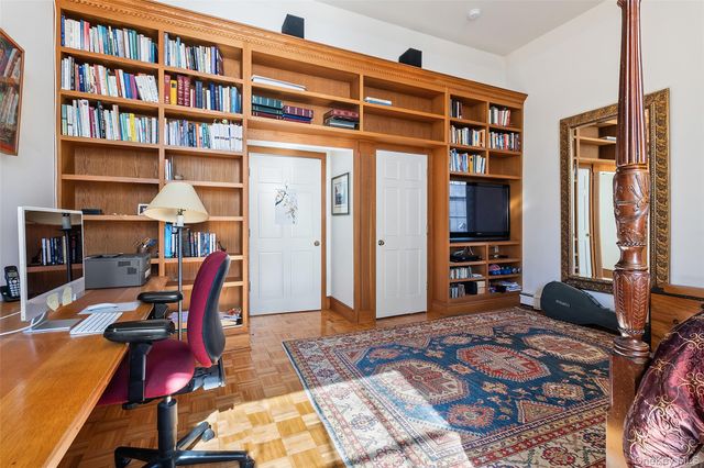 341 Furnace Dock Road 1, Cortlandt Manor, NY 10567