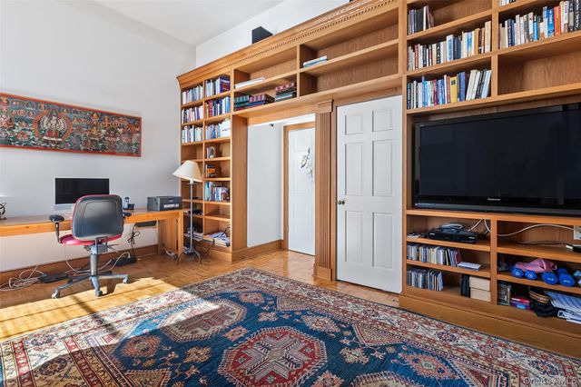 341 Furnace Dock Road 1, Cortlandt Manor, NY 10567