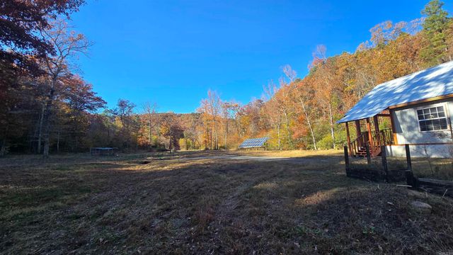 510 Good Spur, Shirley, AR 72153