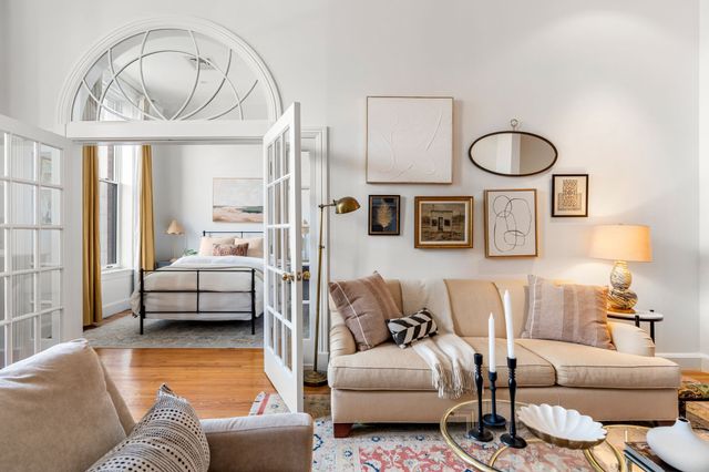 120 Beacon 3, Boston, MA 02116