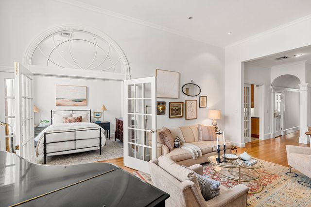 120 Beacon 3, Boston, MA 02116
