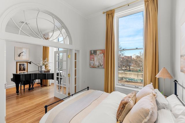120 Beacon 3, Boston, MA 02116