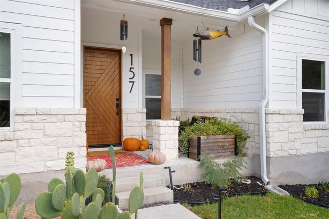 157 Augusta DR, Wimberley, TX 78676