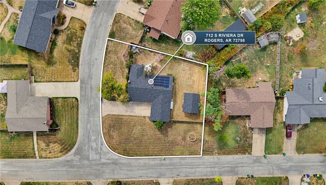 712 S Riviera Drive, Rogers, AR 72758