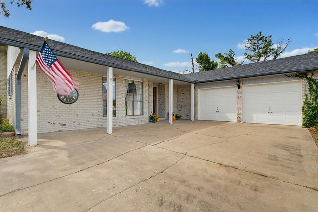 712 S Riviera Drive, Rogers, AR 72758