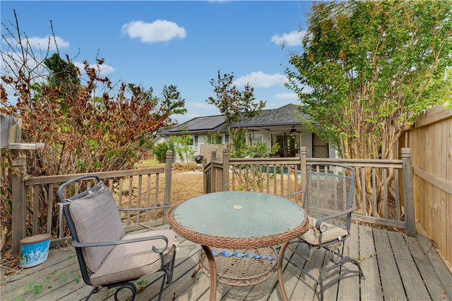 712 S Riviera Drive, Rogers, AR 72758