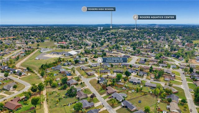 712 S Riviera Drive, Rogers, AR 72758