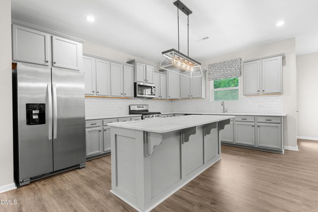 41 Manor Stone Drive, Clayton, NC 27527