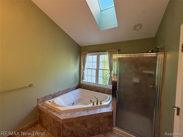 26360 Fieldstone Drive, Novi, MI 48374