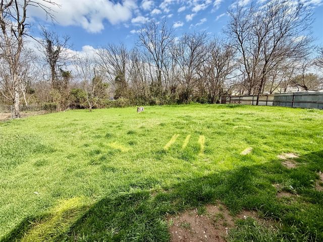 503 SW 15th Avenue, Mineral Wells, TX 76067