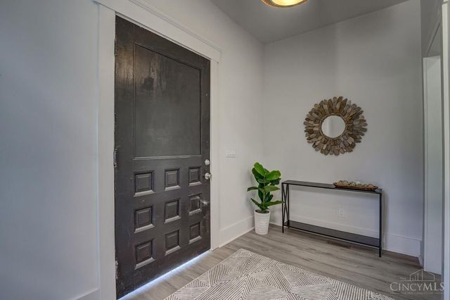 871 Hutchins Avenue, Cincinnati, OH 45229