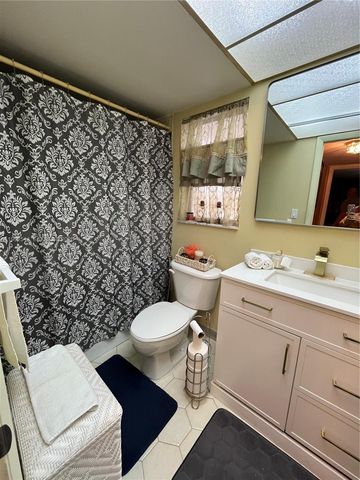 8135 Sunrise Lakes Blvd 308, Sunrise, FL 33322