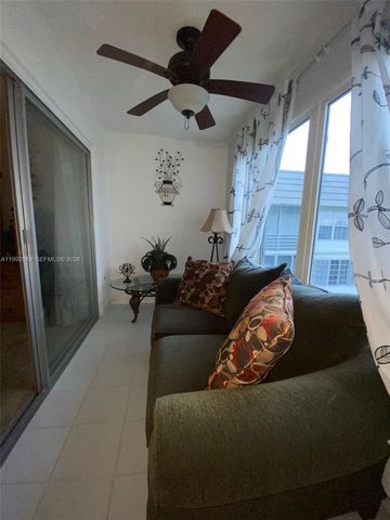 8135 Sunrise Lakes Blvd 308, Sunrise, FL 33322