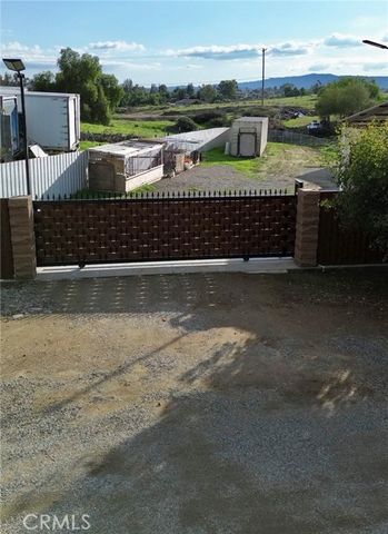 21625 FESTUS, Perris, CA 92570