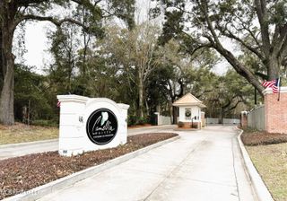 414 Elegans Court, Ocean Springs, MS 39564