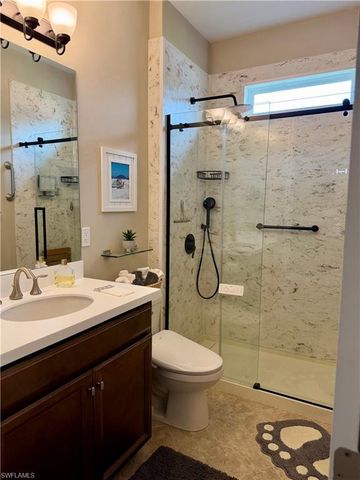 1807 SW 40th TER, Cape Coral, FL 33914