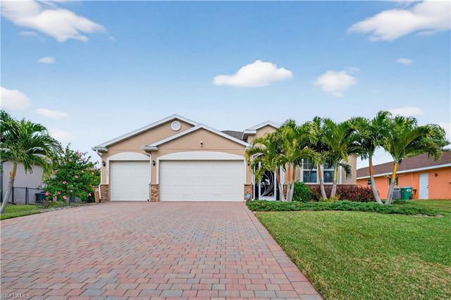 1807 SW 40th TER, Cape Coral, FL 33914