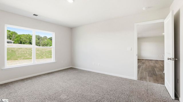 121 Cascade Lane, Seneca, SC 29678