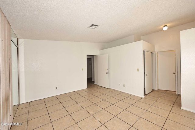 7827 W JENAN Drive, Peoria, AZ 85345