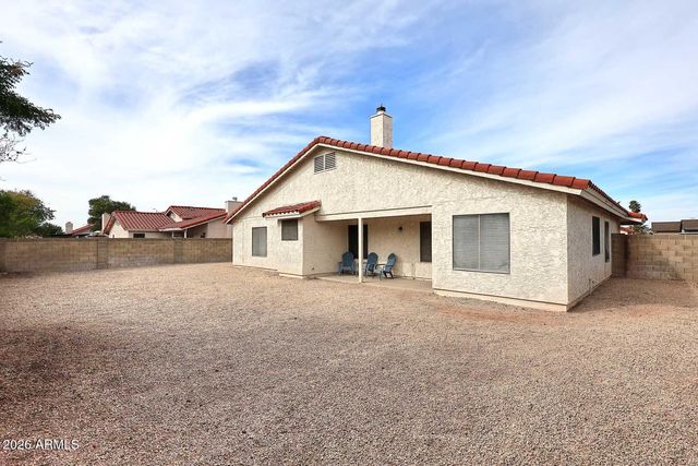 7827 W JENAN Drive, Peoria, AZ 85345