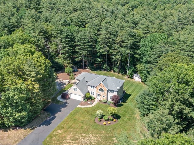 5 WEYMOUTH Lane, Coventry, RI 02816