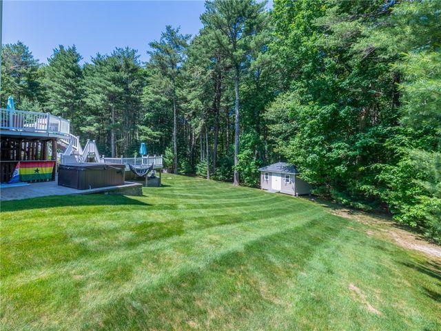 5 WEYMOUTH Lane, Coventry, RI 02816