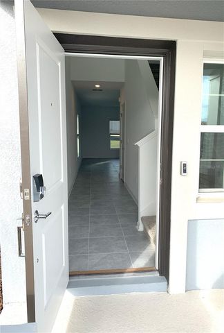 2731 RUNNERS CIRCLE, Clermont, FL 34714