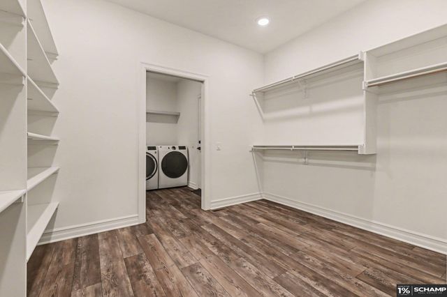 17270 Lynn Crest Lane, Springfield, NE 68059