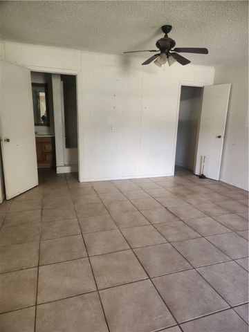 1315 4th St, Ingleside, TX 78362