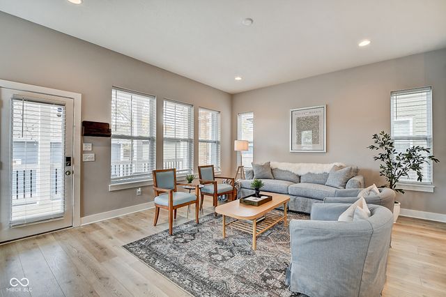 2015 Winthrop Avenue, Indianapolis, IN 46202