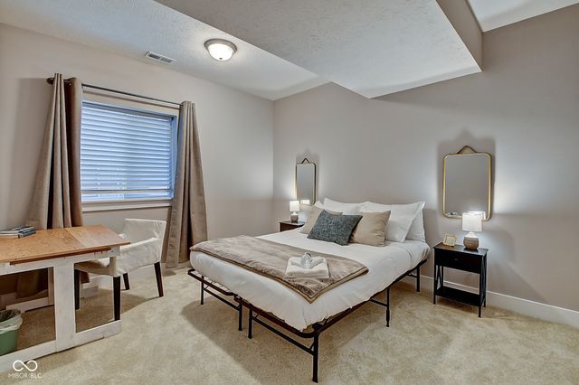 2015 Winthrop Avenue, Indianapolis, IN 46202